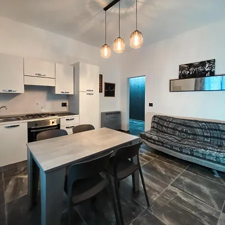 App Arena Апартаменты Реджонель-Эмилия