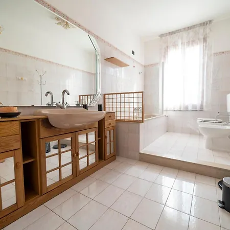 Апартаменты App Arena